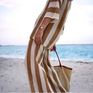 Vici x Caitlynn Bradley Crochet Striped Swim Coverup Set Tan White Pants M Top S